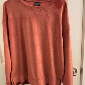 32 Degrees Plush Crewneck Sweater in Rust